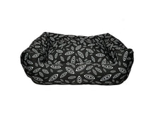 Charger l&#39;image dans la galerie, Dog bed
